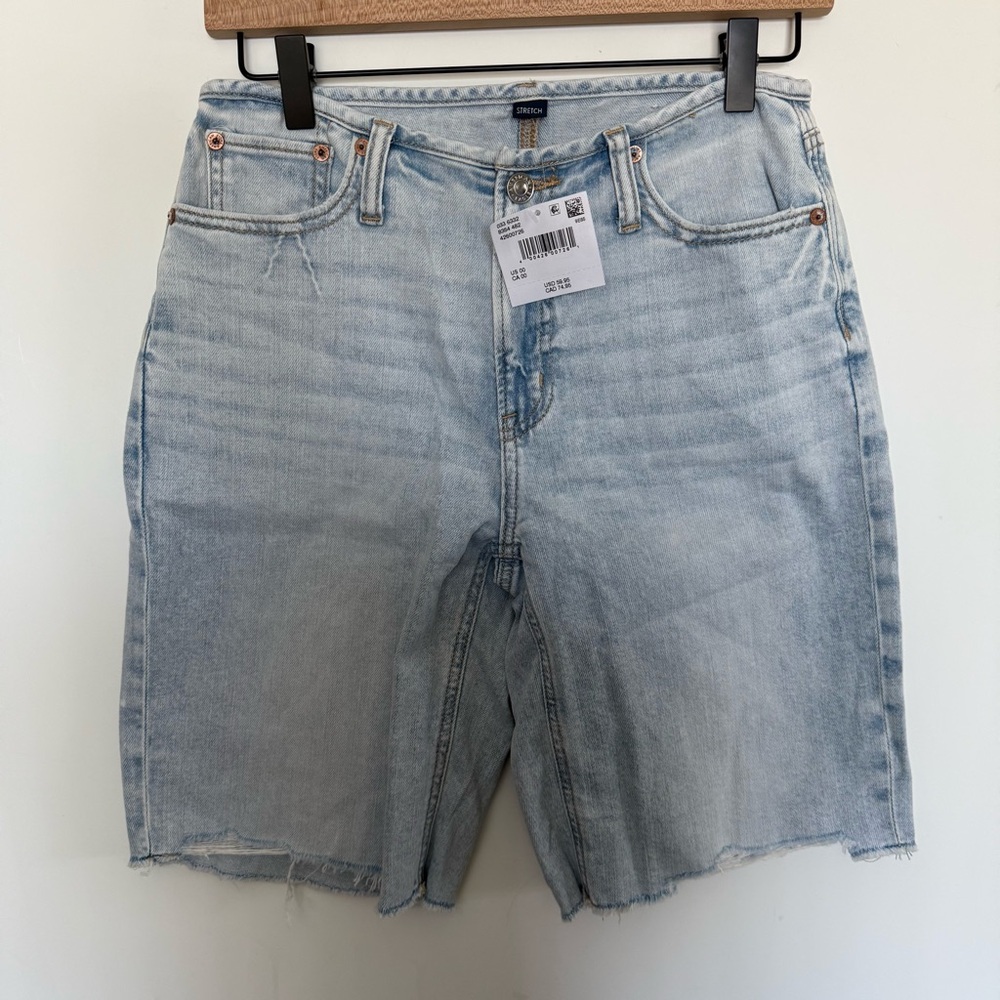 AE Dreamy Drape Stretch High-Waisted Jort Wash Distressed Denim Shorts SZ 00